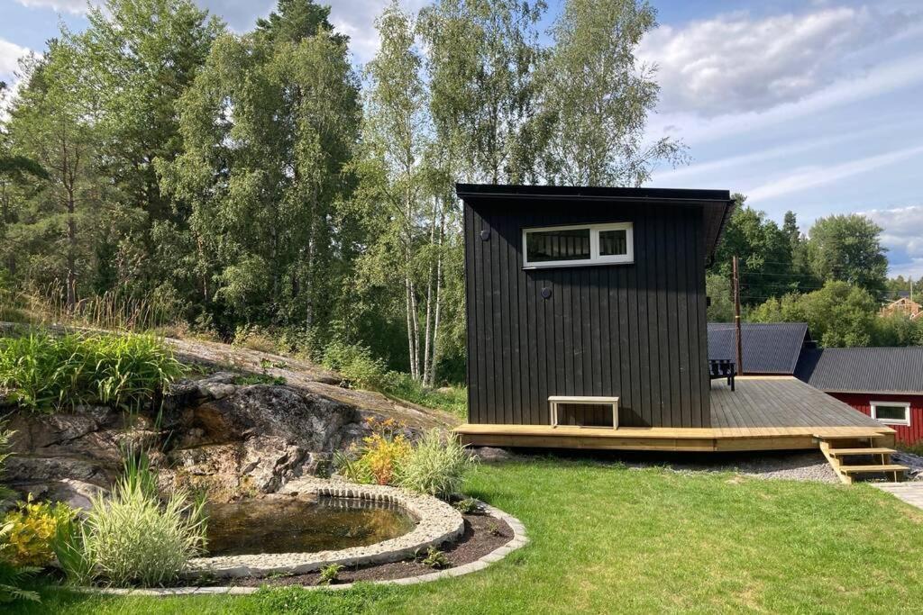 Cabin In The Woods, Close To Lake Maelaren يسكيلستونا المظهر الخارجي الصورة
