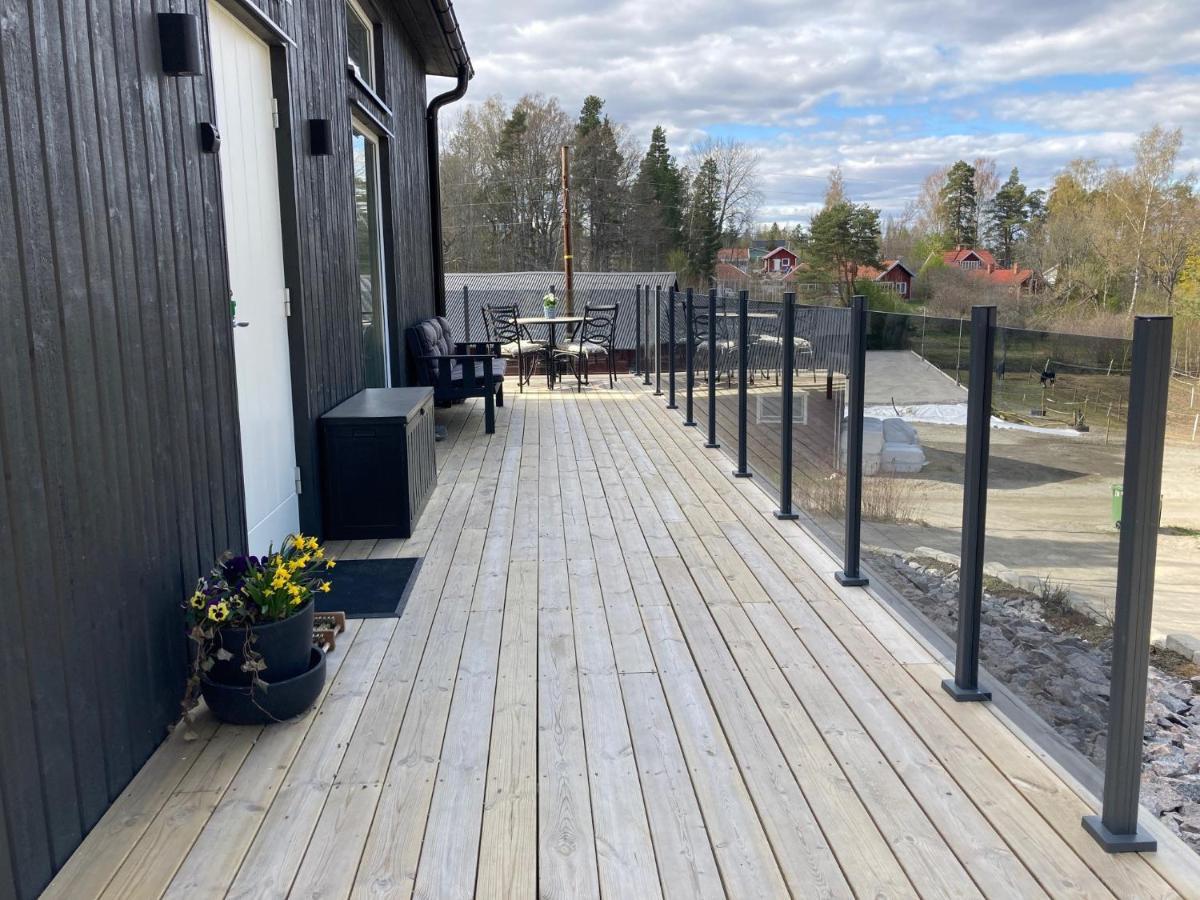 Cabin In The Woods, Close To Lake Maelaren يسكيلستونا المظهر الخارجي الصورة